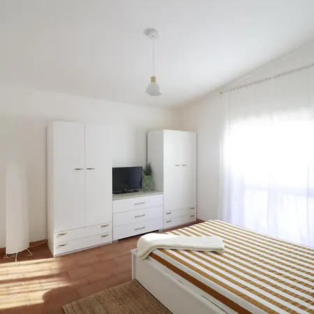 Apartment Salt Whisper - Trilocale Inondato Di Luce La Caletta